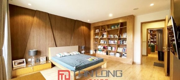 Villa T5 em Long Bien, Vietnam N.º 585 17