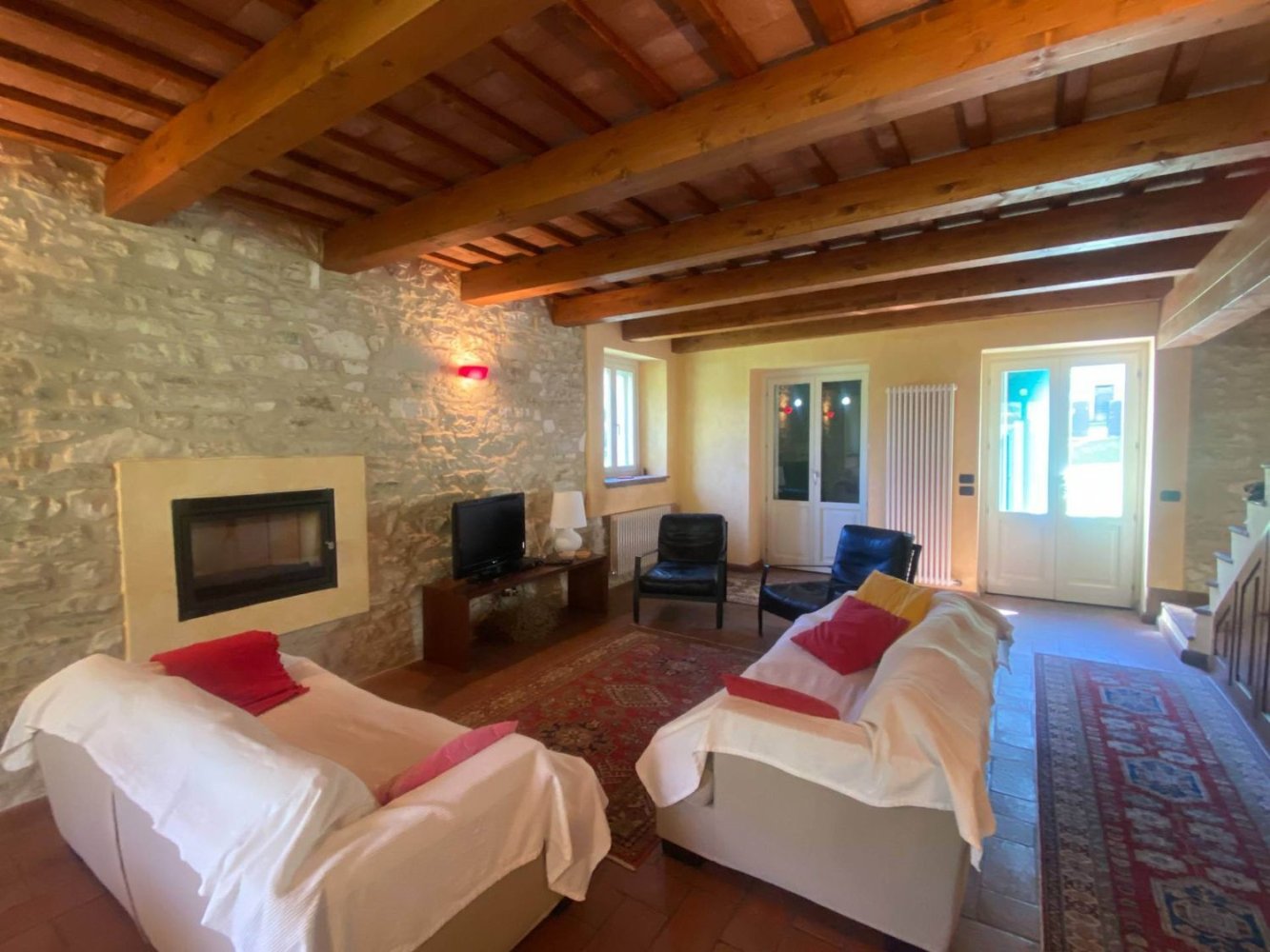 4-salle Villa à Fabriano, Italy No. 284349