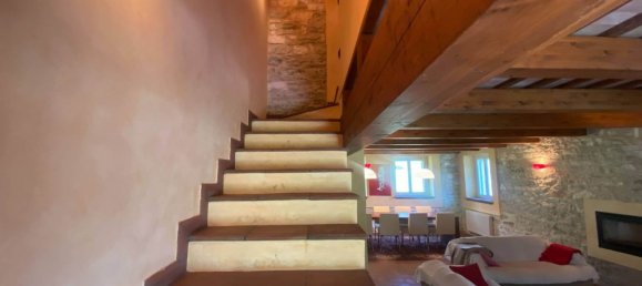 4-salle Villa à Fabriano, Italy No. 284349 17