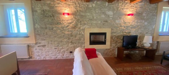 4-salle Villa à Fabriano, Italy No. 284349 8