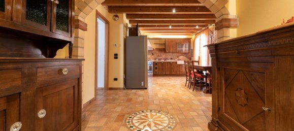 4 rooms Apartment in Val Liona, Italy No. 130499 2