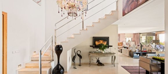 3 bedrooms Penthouse in Marbella, Spain No. 88327 9