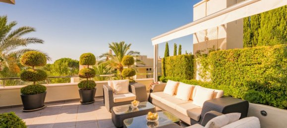 3 bedrooms Penthouse in Marbella, Spain No. 88327 4