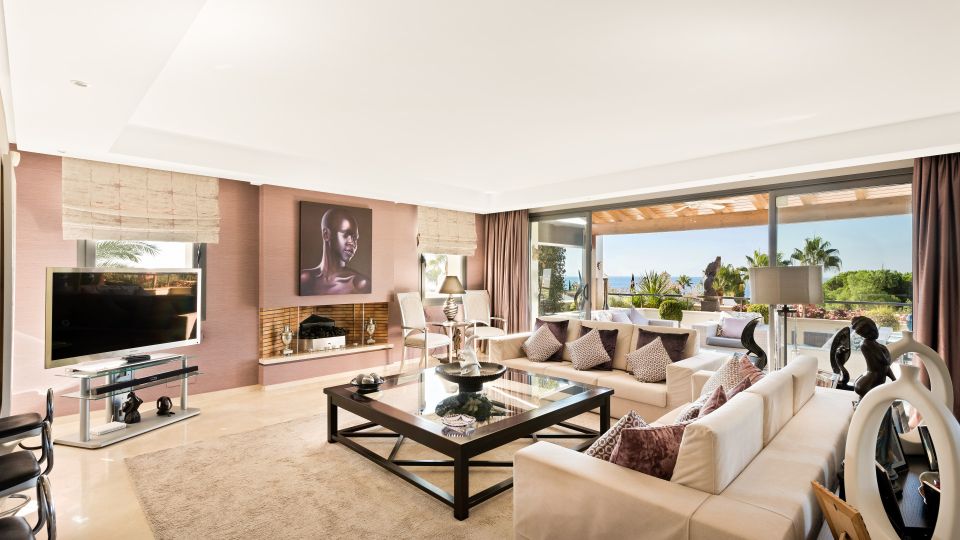 3 bedrooms Penthouse in Marbella, Spain No. 88327