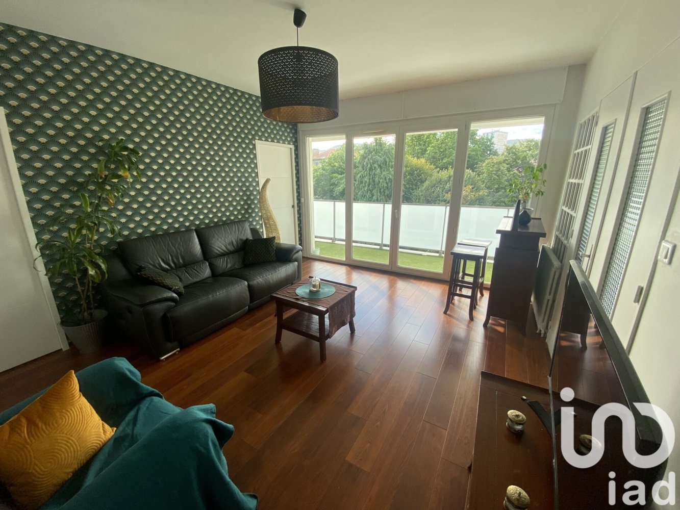 Apartamento de 3 dormitorios en Firminy, France No. 355494