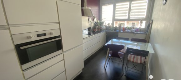 Apartamento de 3 dormitorios en Firminy, France No. 355494 6