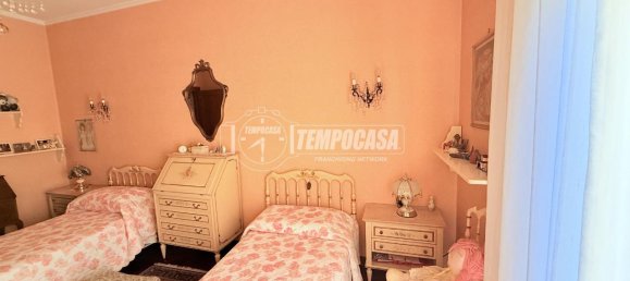 Квартира с 4 комнатами в Брешиа, Италия № 14828 34