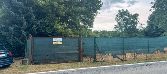 Земельный участок в Дормеллетто, Италия № 376677 10