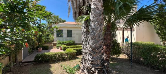 4 Schlafzimmer Villa in Trapani, Italy, Nr. 327019 25