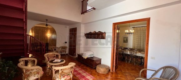 4 Schlafzimmer Villa in Trapani, Italy, Nr. 327019 24