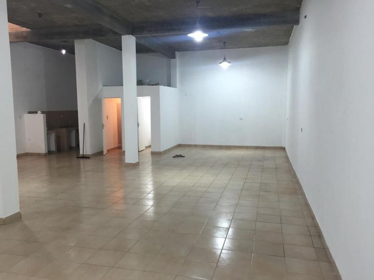 Oficina en Buenos Aires, Argentina 342 m² No. 109116