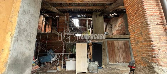 4 bedrooms House in Nova Milanese, Italy No. 107252 12