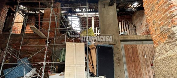 4 bedrooms House in Nova Milanese, Italy No. 107252 5