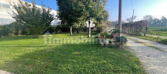 5 bedrooms Villa in Occhiobello, Italy No. 90479 5