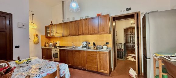 Villa T3 em Lucca, Italy N.º 390826 31