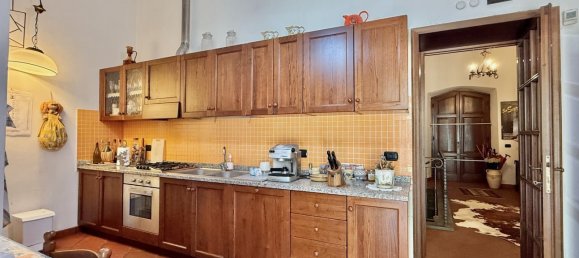 Villa T3 em Lucca, Italy N.º 390826 32