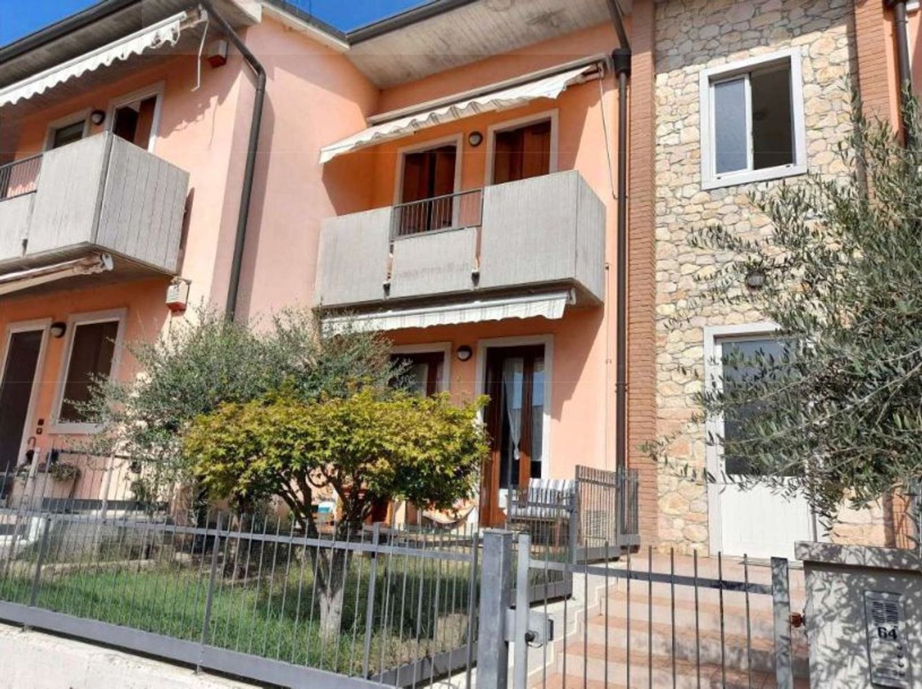 7 rooms Duplex in Monteforte d'Alpone, Italy No. 195079