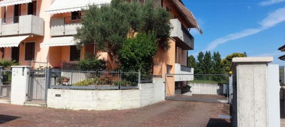 7 rooms Duplex in Monteforte d'Alpone, Italy No. 195079 3