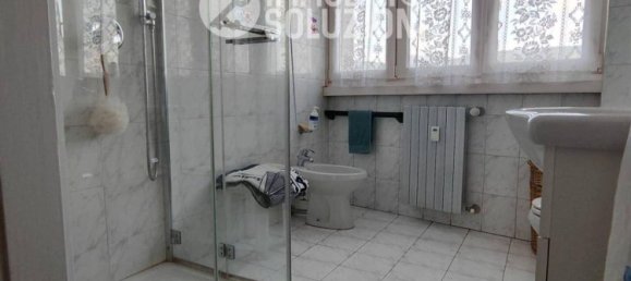 3-salle Appartement à Bergamo, Italy No. 237557 14