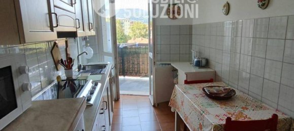 3-salle Appartement à Bergamo, Italy No. 237557 7