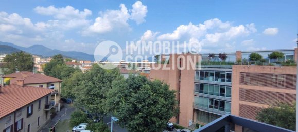 3-salle Appartement à Bergamo, Italy No. 237557 2