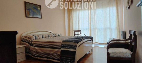 3-salle Appartement à Bergamo, Italy No. 237557 12