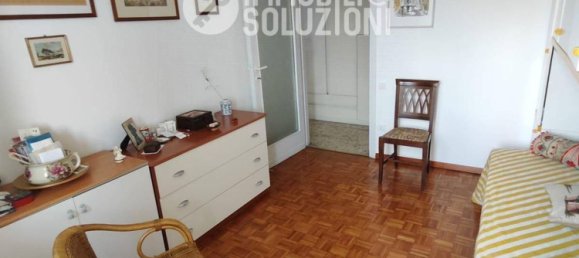 3-salle Appartement à Bergamo, Italy No. 237557 9