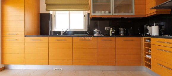 Villa de 3 dormitorios en Lagoa, Portugal No. 153603 8