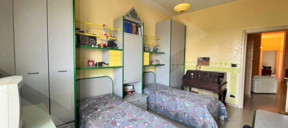 6 rooms Apartment in Torremaggiore, Italy No. 28091 10