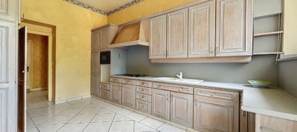 Apartamento de 3 dormitorios en Pithiviers, France No. 59379 11