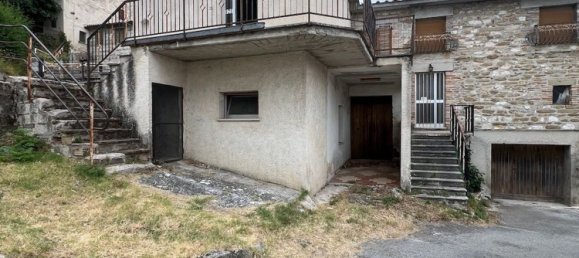 Дом с 3 комнатами в Пергола, Италия № 276641 18