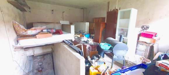 2 bedrooms House in Chignolo Po, Italy No. 176924 10