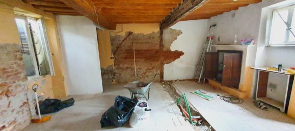 2 bedrooms House in Chignolo Po, Italy No. 176924 30