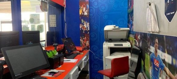 70m² Commercial property in Mugnano di Napoli, Italy No. 87676 4