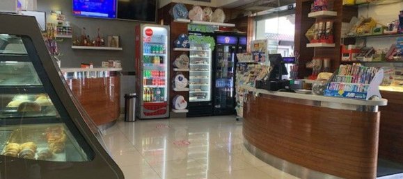 70m² Commercial property in Mugnano di Napoli, Italy No. 87676 2