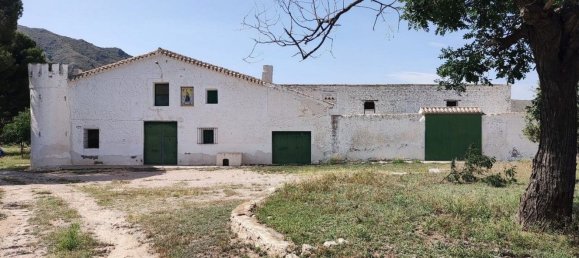 10 Schlafzimmer Haus in Yecla, Spain, Nr. 151368 2