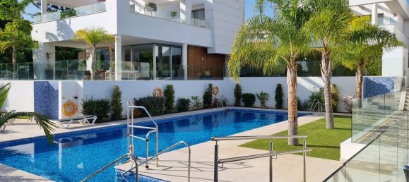 4 غرف نوم منزل في Marbella, Spain رقم 155394 35