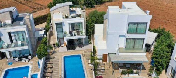 Propiedad comercial de 6 dormitorios en Protaras, Cyprus No. 7428 5