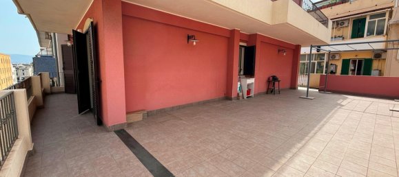 2 Schlafzimmer Wohnung in Messina, Italy, Nr. 311040 3