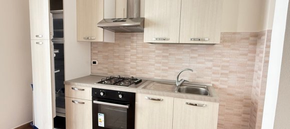 2 Schlafzimmer Wohnung in Messina, Italy, Nr. 311040 16