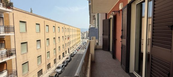 2 Schlafzimmer Wohnung in Messina, Italy, Nr. 311040 8