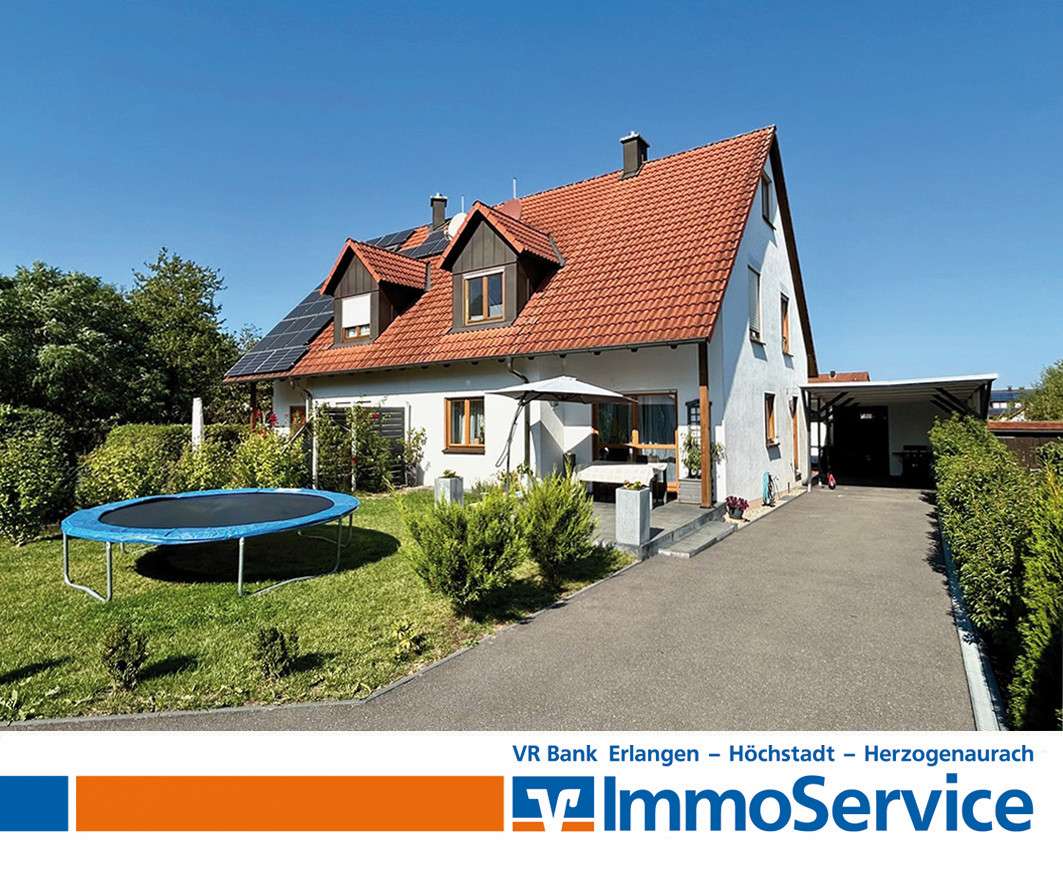 3 bedrooms Townhouse in Erlangen-Hochstadt, Germany No. 141372