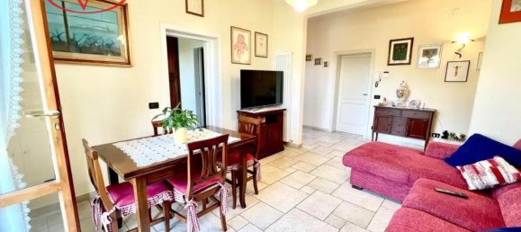 5-salle Appartement à Loro Ciuffenna, Italy No. 234213 2