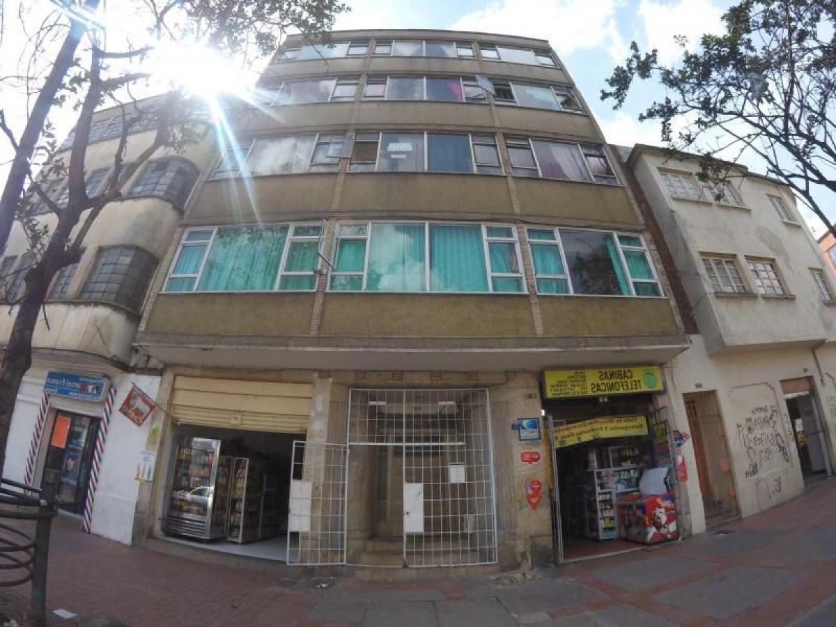 2 bedrooms House in Bogota, Colombia No. 10117