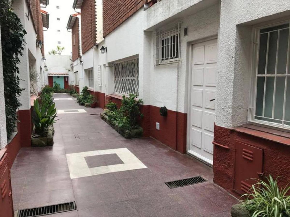 2 bedrooms House in Mar del Plata, Argentina No. 71830