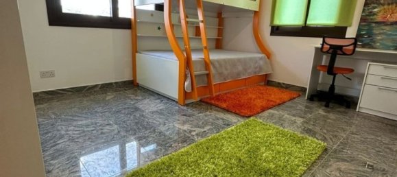 4 dormitorios propiedad comercial en venta en Paphos, Cyprus № 9808 13