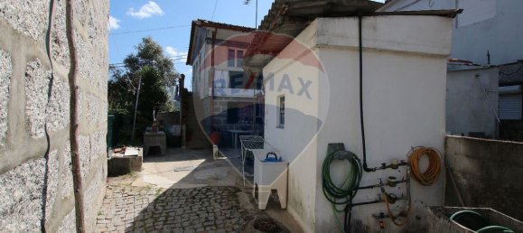 4 bedrooms House in Mesao Frio, Portugal No. 174110 2