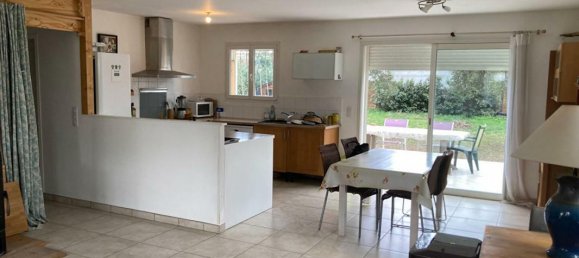 3 bedrooms Villa in Ghisonaccia, France No. 223533 3