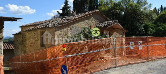 2 bedrooms House in Monte Santa Maria Tiberina, Italy No. 60393 3