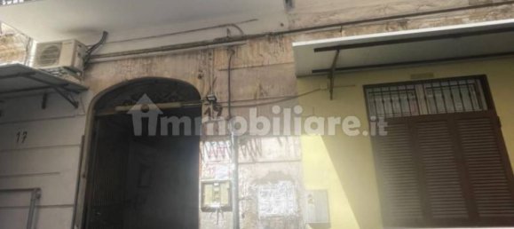 Квартира с 1 спальней в Неаполь, Италия № 320421 4